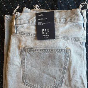 Gap - Midrise Boyfriend Jeans, Straight leg, 14/32